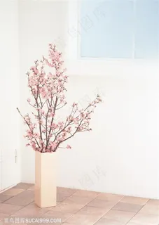 家俱饰品-插在花瓶里的桃花 家俱饰品-插在花瓶里的桃花