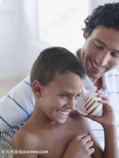 开心父子俩