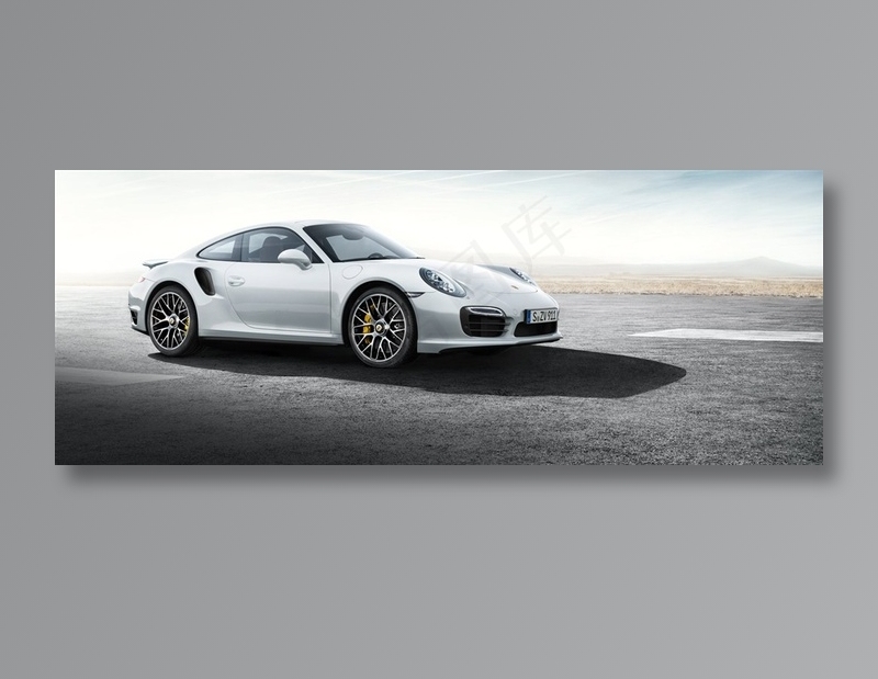 白色保时捷豪车图