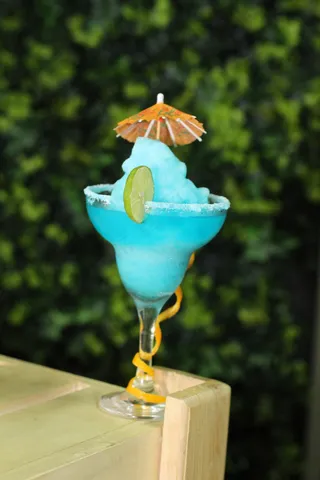 清新夏日夏季饮品摄影照片