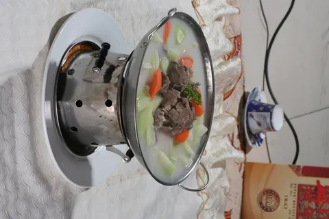 锅仔萝卜炖羊肉  