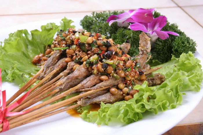 鲜味串烧多春鱼-华谊楼