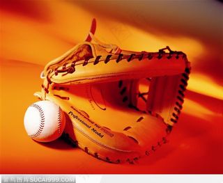 橙色背景中的棒球