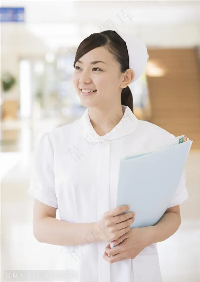 医疗健康-抱着记录本的护士