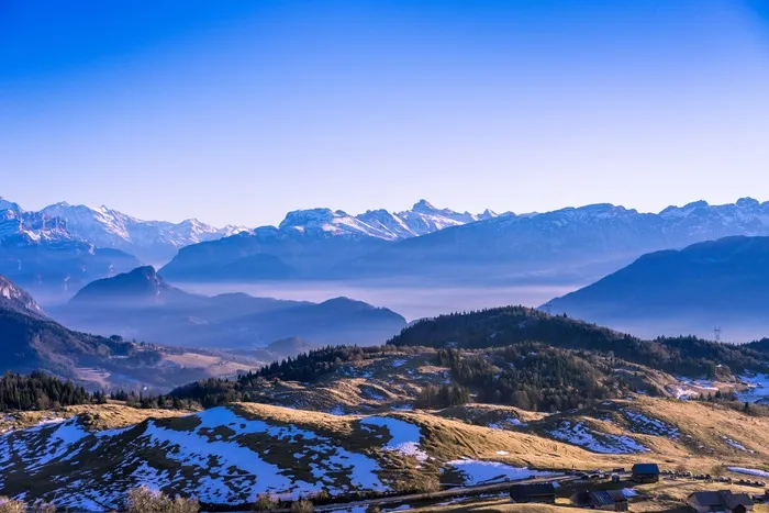 雪山  雪景 蓝天白云  空旷蓝天 雪 白雪 高清图 山脉  