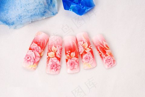 好看的美甲图案