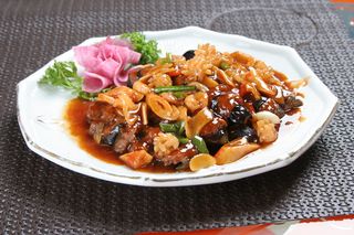 三鲜扒茄龙 26元