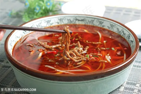 巴蜀牛柳粉中华美食摄影图 巴蜀牛柳粉中华美食摄影图