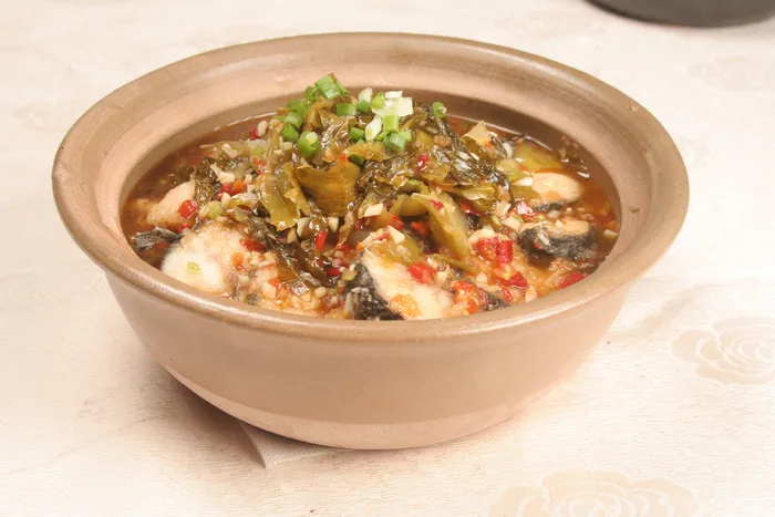 32酸菜黑鱼煲-张生粥记
