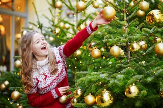 圣诞节室外挂圣诞球人物场景圣诞送礼物(30)