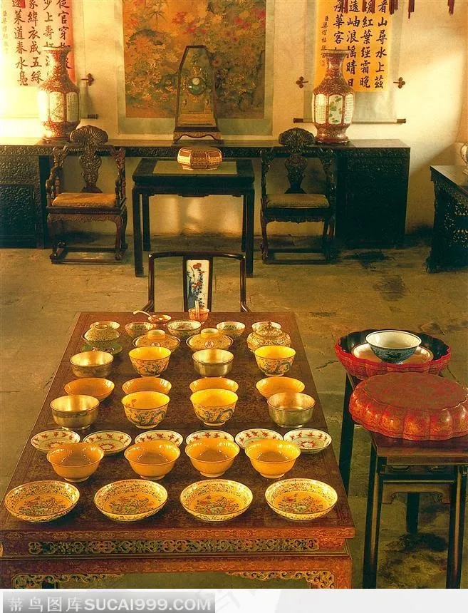 皇帝用善是的餐具摆设