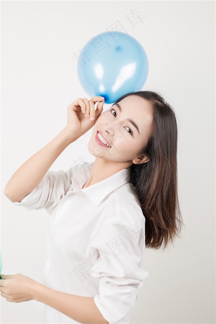 清新美女玩气球写真