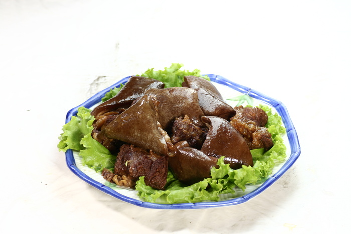 20带皮驴肉  髙建明驴肉火锅