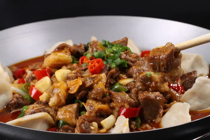 水饺牛腩