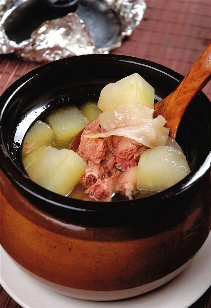 冬瓜小排汤美食图片