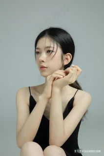 高清完美容颜清纯女孩图片