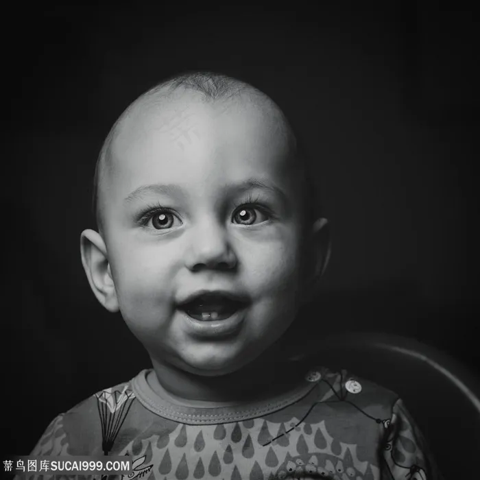 微笑温馨可爱宝宝