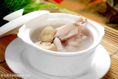 口蘑岩蛙盅的美食图片 口蘑岩蛙盅的美食图片