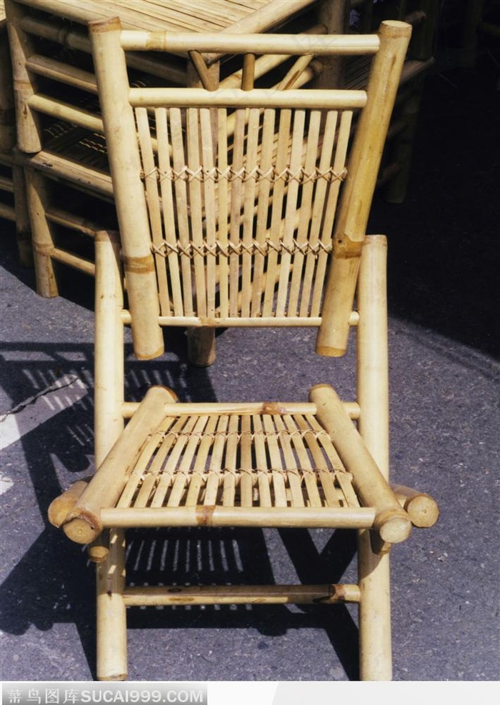 精美的竹制藤椅