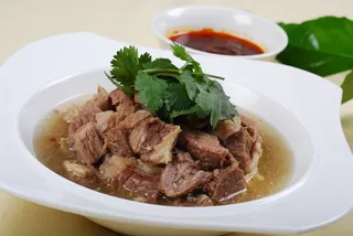 0911XC-931沾汁牛腩