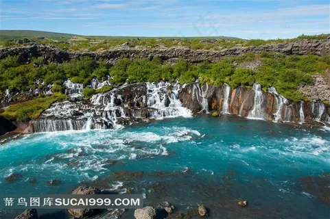 大草原上的瀑布风景 大草原上的瀑布风景