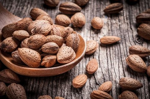 巴旦木干果摄影素材图片