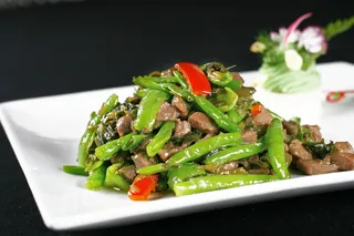 R01615雪菜尖椒炒鸭珍