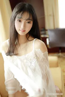 韩国清纯女生大尺度*写真流出