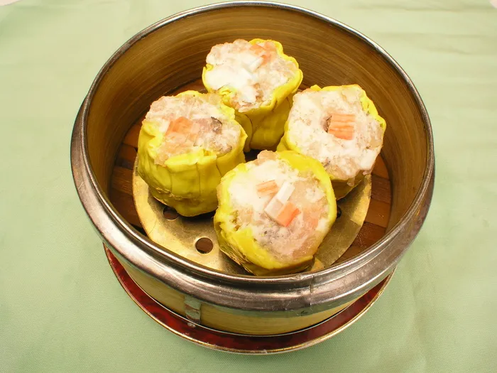 鲜虾干蒸烧麦