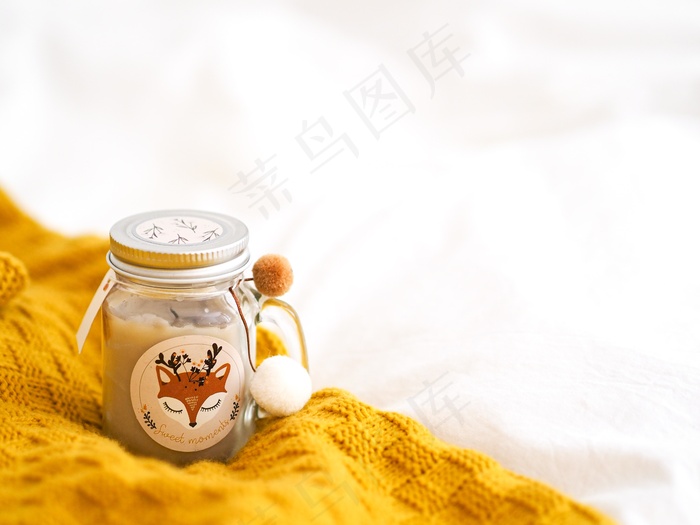 黄色羊毛织品图片