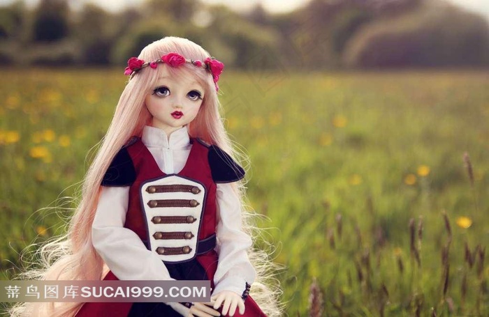 Doll 少女玩偶图片戴花环的美少女