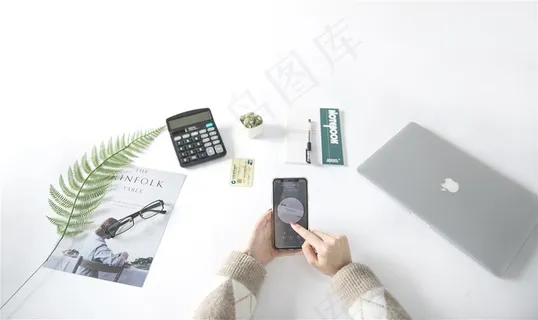 商务办公室工作场景 商务办公室工作场景