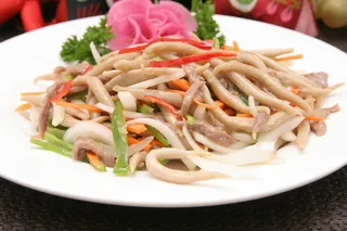 驴肉炒面鱼12元