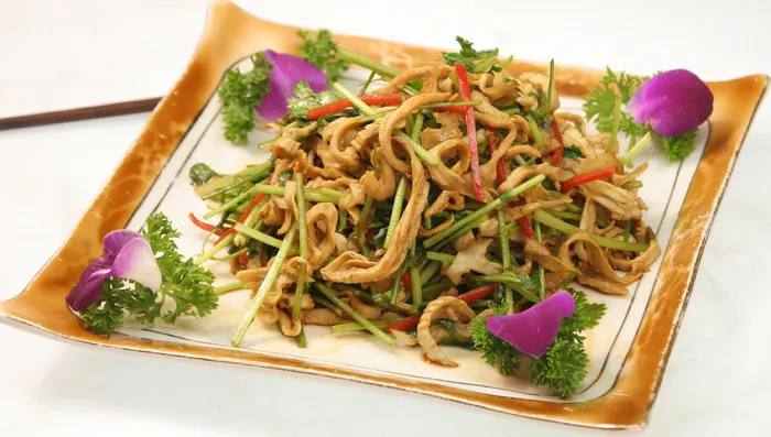 芫爆肚丝（香菜、猪肚）