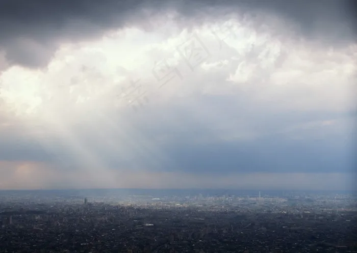 天空背景云层阳光光束
