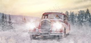 雪地里的红色老爷车高清图片