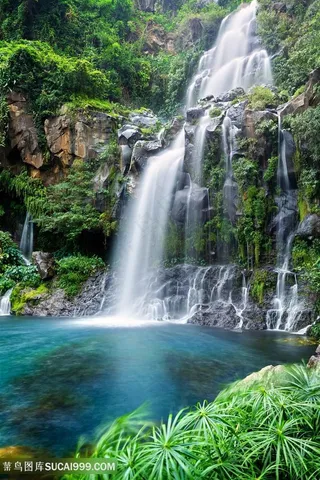 高清唯美瀑布风景图片