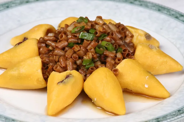 28 肉沫炒海肠-百益城