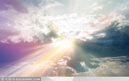 清晨五彩太阳光芒天空云朵蓝天白云