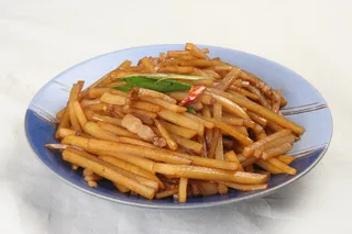 41 土豆条炒肉－保府人家