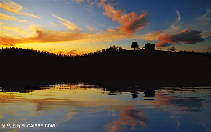 黄昏湖畔美景风景画