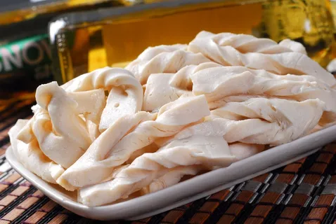 特色汤煮食品香豆腐火锅配菜美食设计素材