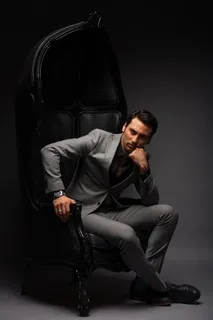 思考的商务男士高清图片