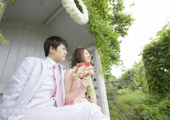 幸福的新娘新郎婚纱写真素材