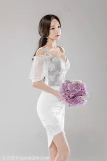 拿着花束的韩国气质美女朴秀妍图片