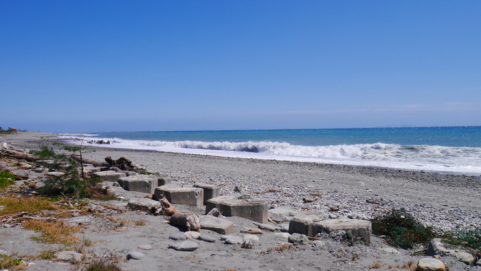 蓝色海边白色海浪海滩