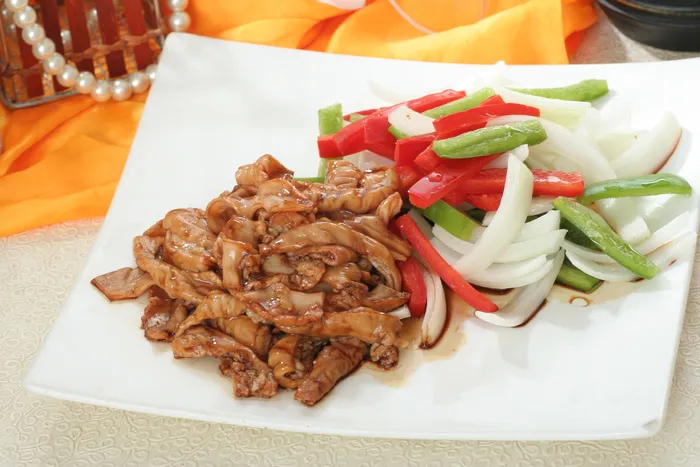 叁巴酱爆炒肥肠