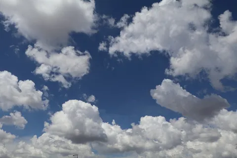 天空蓝天白云图片 天空蓝天白云图片