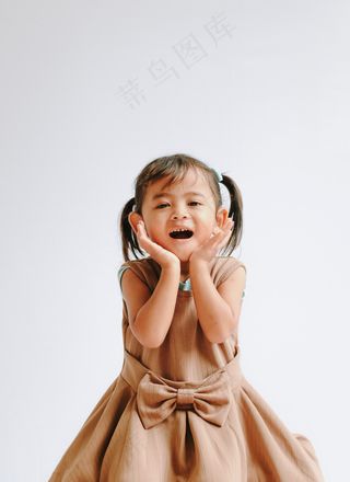 清新唯美可爱的女孩摄影图片