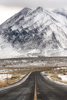 冬季雪山公路图片 冬季雪山公路图片